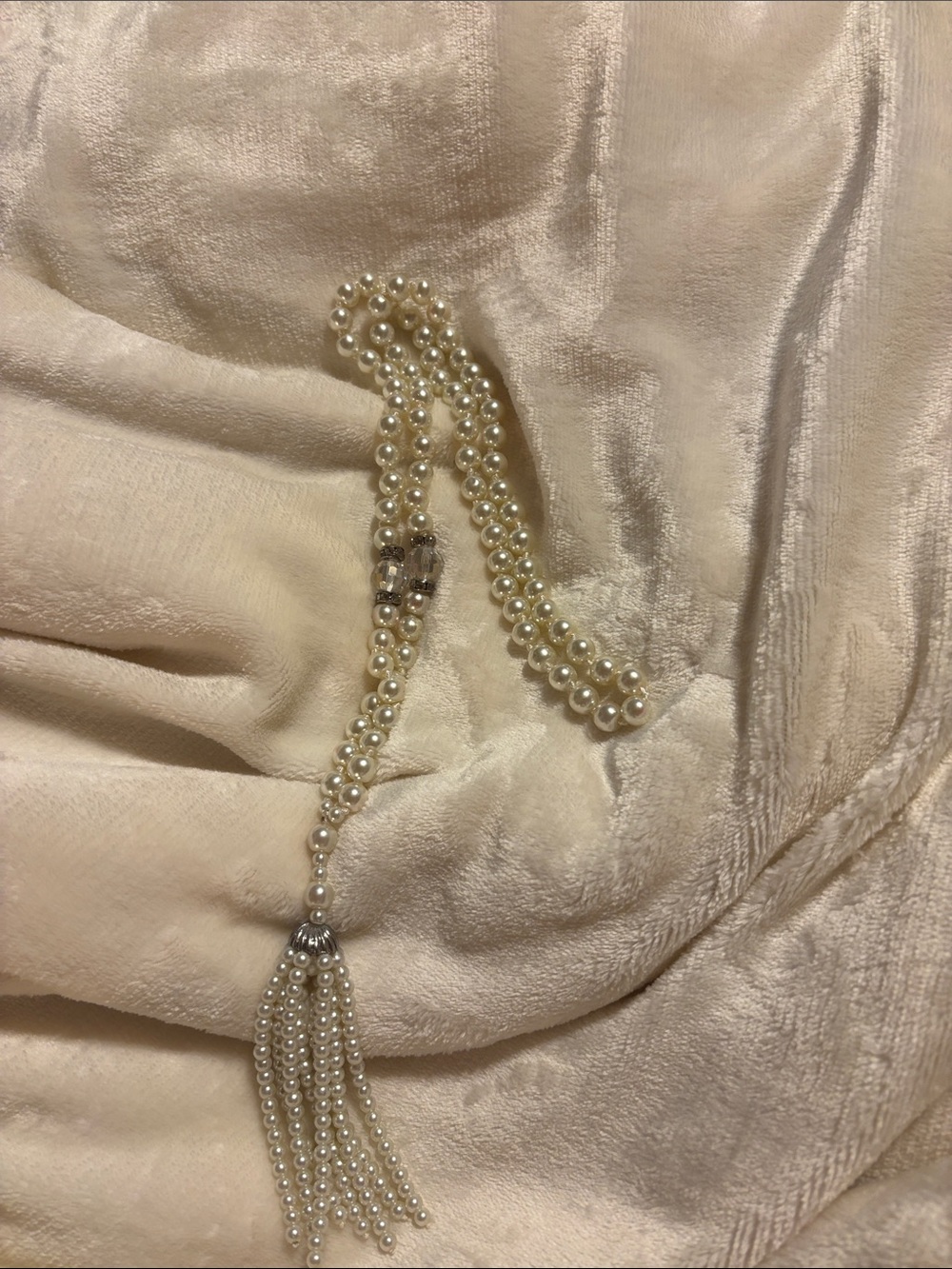 Classic Pearl Tassel Necklace in Cream